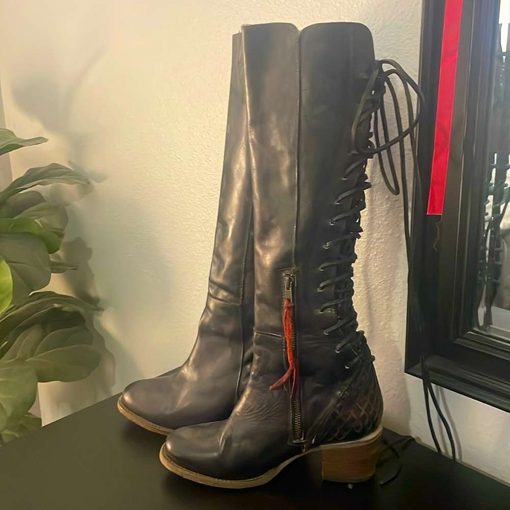 Freebird Carver Boots